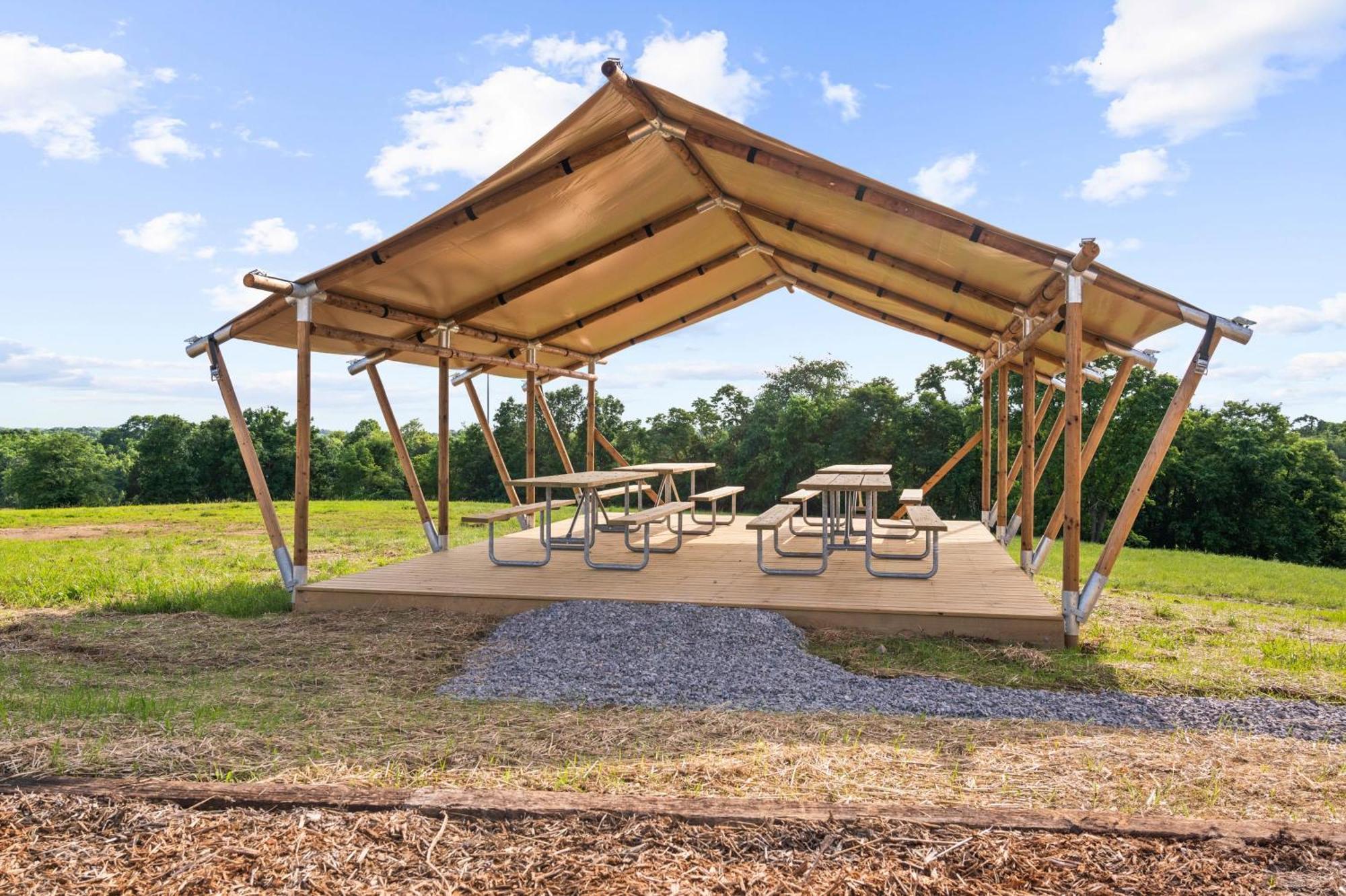 The Lodges At Eden Reserve - Cabins Near Ark ويليامزتاون المظهر الخارجي الصورة
